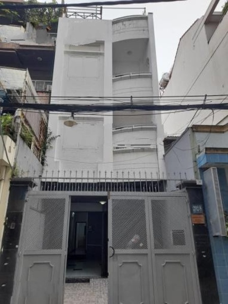 Bán nhà 2 tầng 121 m² tại Đường Cách Mạng Tháng Tám, Phường 10, Quận 3, Hồ Chí Minh